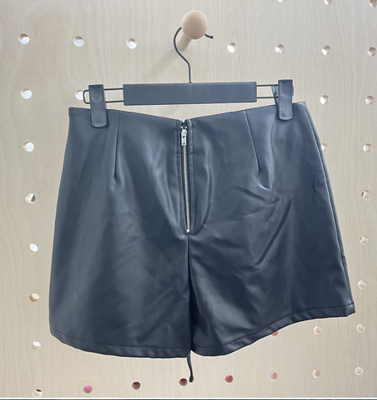 Lace Up P-Leather Skort Black