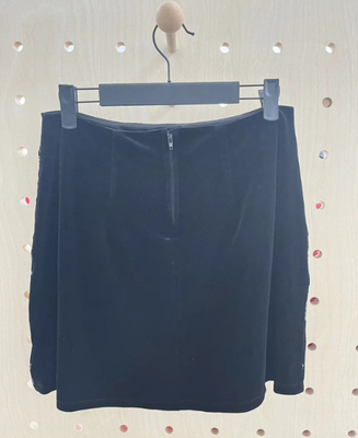 Knit Velvet EMB Skirt Black